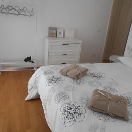 לינה וארוחת בוקר Guesthouse Viale